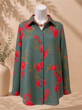Vintage - Floral Button-Front Women's Blouse - Red Floral on Green